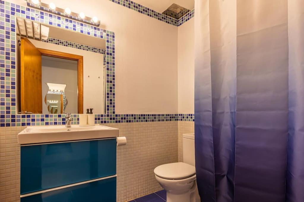 Apartamento En La Calle Principal Con Solarium. Apartment