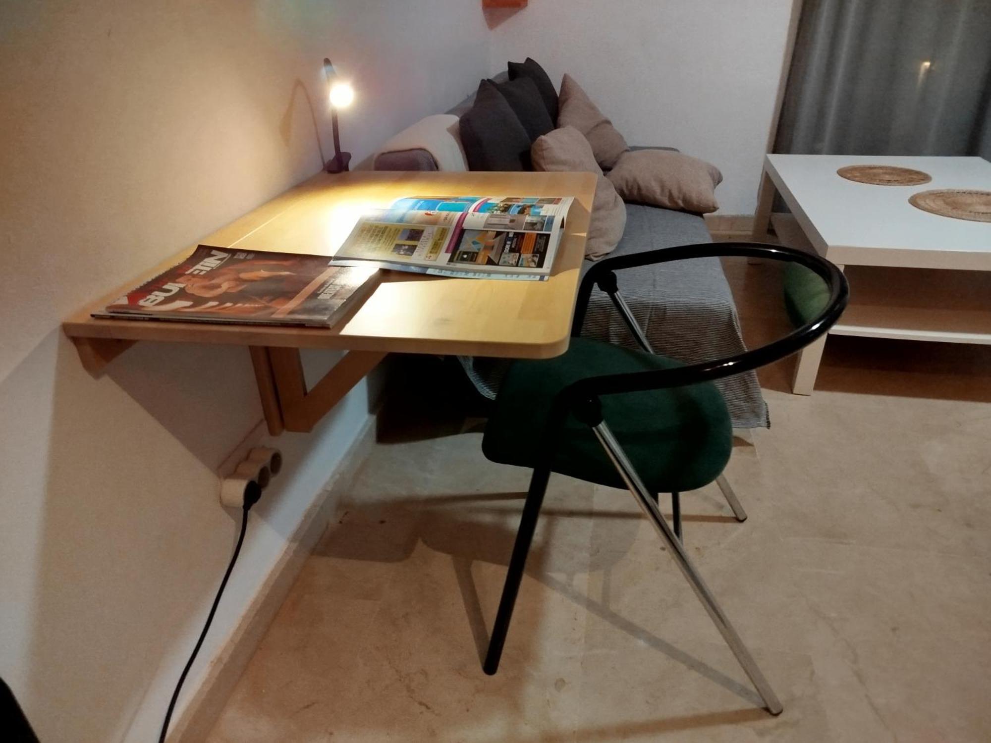 Apartamento En La Calle Principal Con Solarium. Apartment